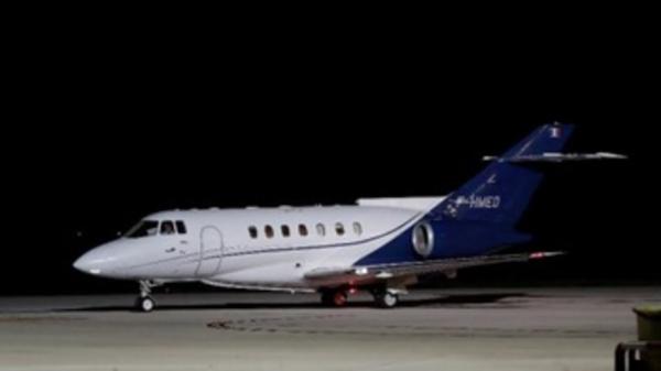 الطائرة التي نقلت زعيم البوليساريو من مطار بامبلونا صوب الجزائر